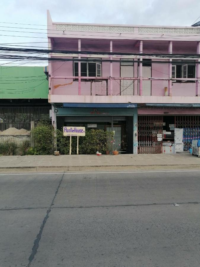Apartamento Auntie House985 Phra Nakhon Si Ayutthaya Exterior foto